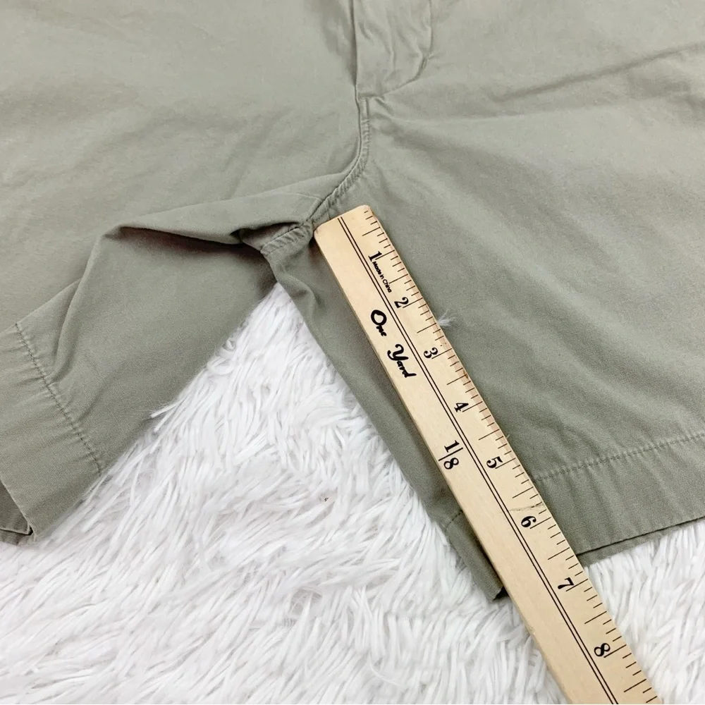 J Crew flat‎ front Reade chino shorts